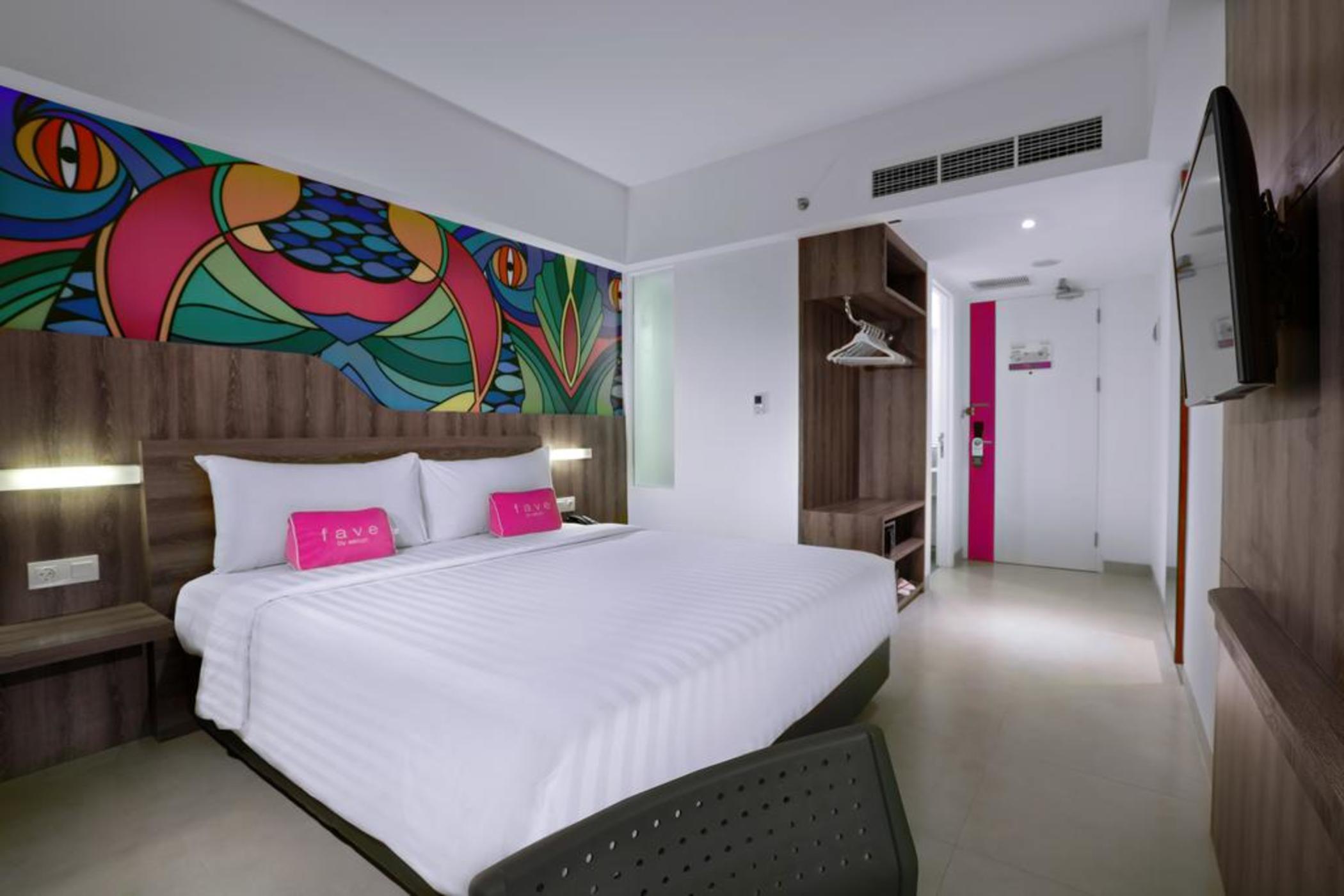 เฟฟโฮเต็ล กูตา การ์ติกา พลาซา Hotel ภายนอก รูปภาพ