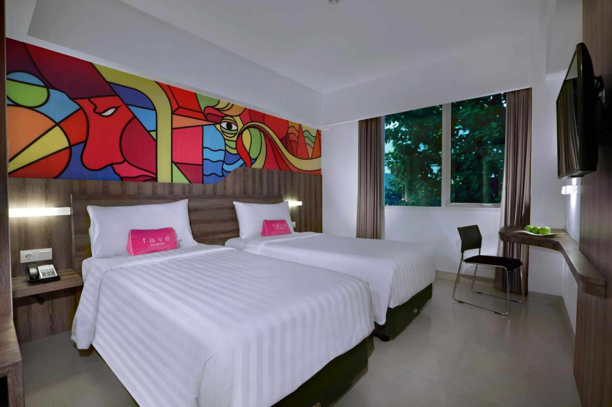 เฟฟโฮเต็ล กูตา การ์ติกา พลาซา Hotel ภายนอก รูปภาพ