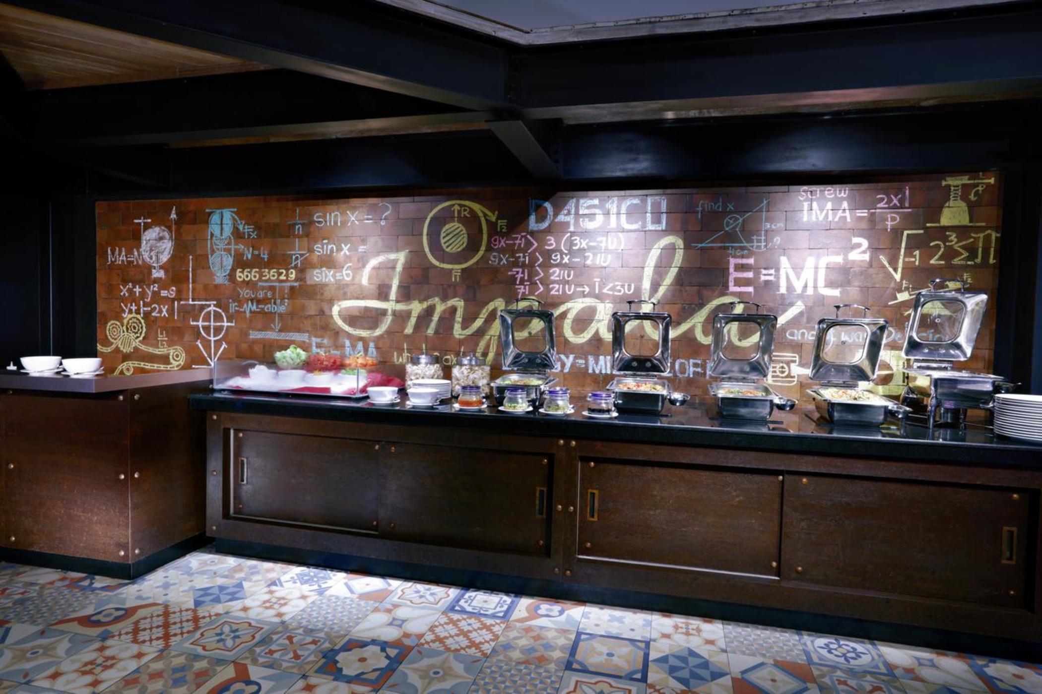 เฟฟโฮเต็ล กูตา การ์ติกา พลาซา Hotel ภายนอก รูปภาพ