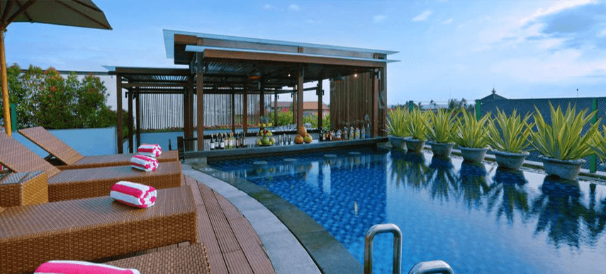 เฟฟโฮเต็ล กูตา การ์ติกา พลาซา Hotel ภายนอก รูปภาพ