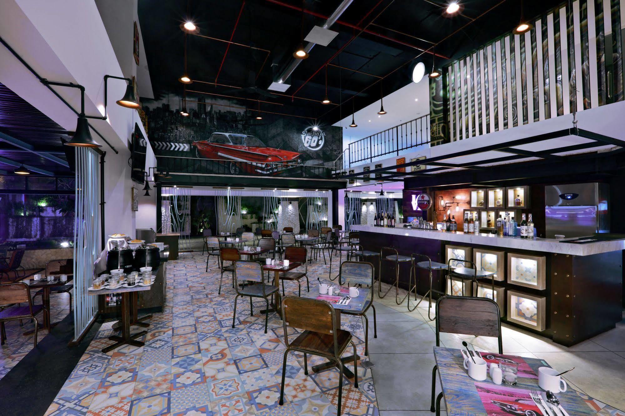 เฟฟโฮเต็ล กูตา การ์ติกา พลาซา Hotel ภายนอก รูปภาพ